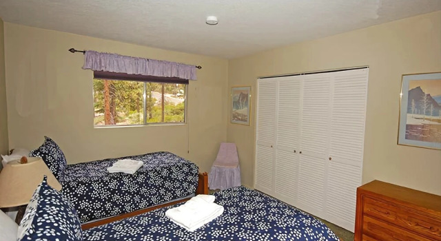 1454 Bonita Road 3 Bedroom Home, Book Vacation Home South Lake Tahoe South Lake Tahoe Area