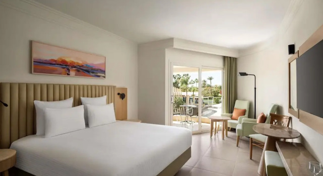 Двухместный номер (Beach Wing) Superior Hotel Novotel Sharm El-Sheikh