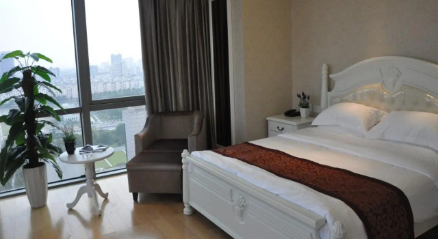 Люкс Deluxe Suzhou Puyu Zhongrun Apartment Hotel
