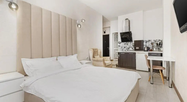 Sea View Studio in Arkadia, Rezerwuj Apartament Hotele w Odessa region z basenem, Basen