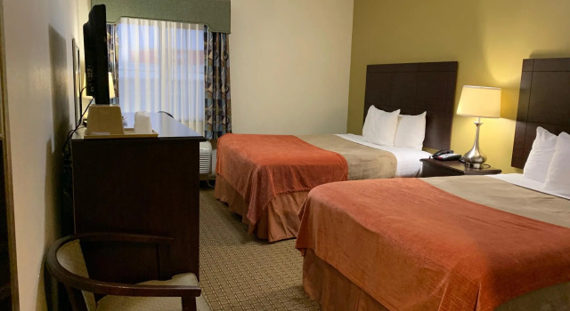 Четырёхместный номер Standard American Inn Madill