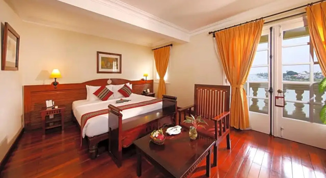 Номер Deluxe с видом на реку Victoria Chau Doc Hotel