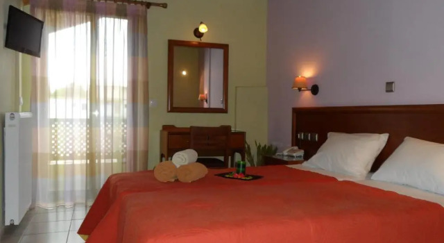 Двухместный номер Standard Hotel Prigipikon Suites and sofites