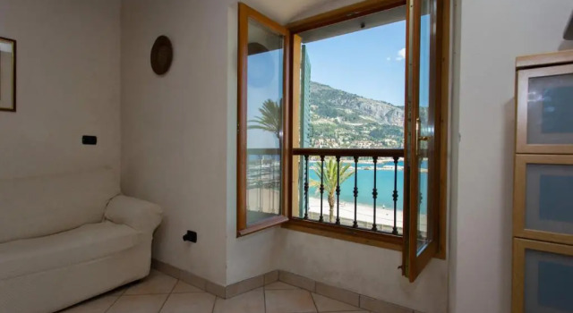 Appartement Menton, 1 pièce, 5 personnes - FR-1-196-195