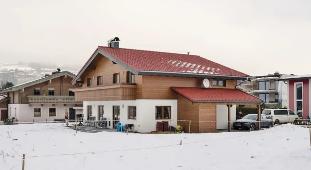 Holiday Home in Mittersill Near ski Area, Rezerwuj Hotel Hotele w Salzburg z parkingiem, Parking