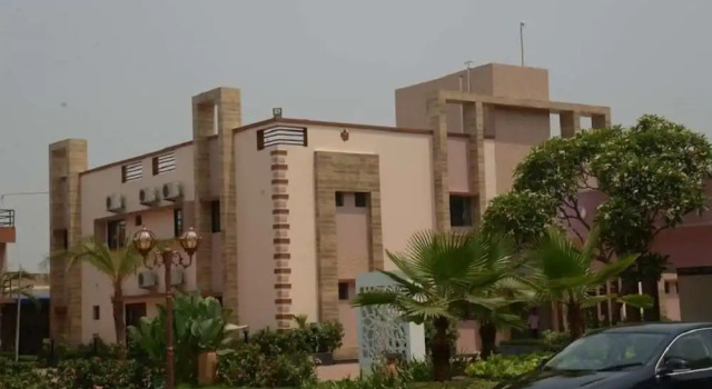 Wedlock Greens Hotels & Resorts, Boek Hotel Dhanbad Jharkhand