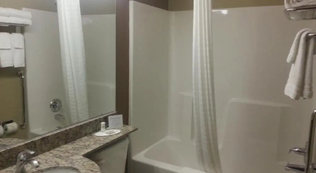 Двухместный номер Deluxe Microtel Inn and Suites Carrollton
