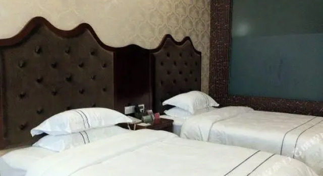 Huaqiao Hotel, Rezervovat Hotel Huaihua Hunan