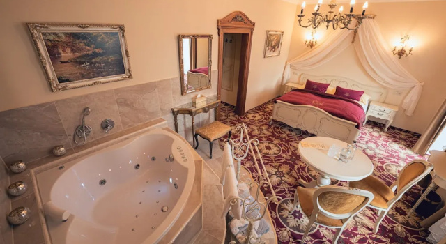 Номер Superior с балконом Hotel Svatojánský Dvůr