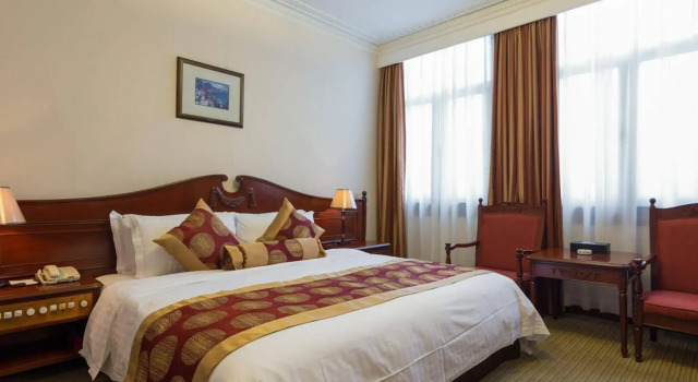 Jin Jiang Pacific Hotel