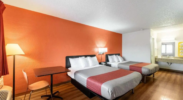 Четырёхместный номер Deluxe Motel 6 Eloy Arizona Casa Grande