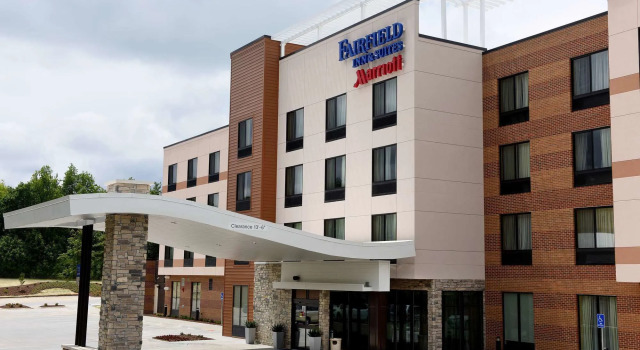 Fairfield Inn & Suites by Marriott Omaha West, Prenota Hotel Omaha Nebraska