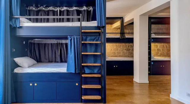Кровать в общем номере (женский номер) FRATERNiTY-HOTEL