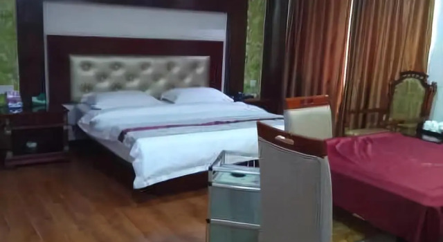 Baoying Business Hotel Shunde, Rezervasyon Otel Guangdong otoparklı oteller, Otopark