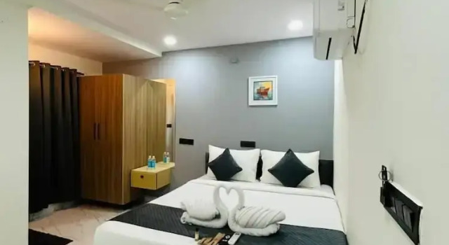 Wildwings Premium Hotel, Rezerwuj Hotel Hyderabad 