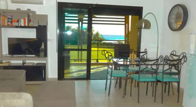 Residence Palm Beach, Book Lejlighed Hoteller i Grande-Terre med parkering, Parkering