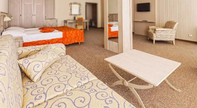 Семейный номер Standard с балконом DAS Club Hotel Sunny Beach - All Inclusive