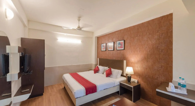 Hotel Roopa