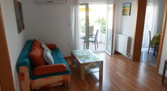 Apartments Miro