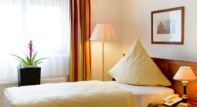 Номер Standard Hotel Kölner Hof Refrath