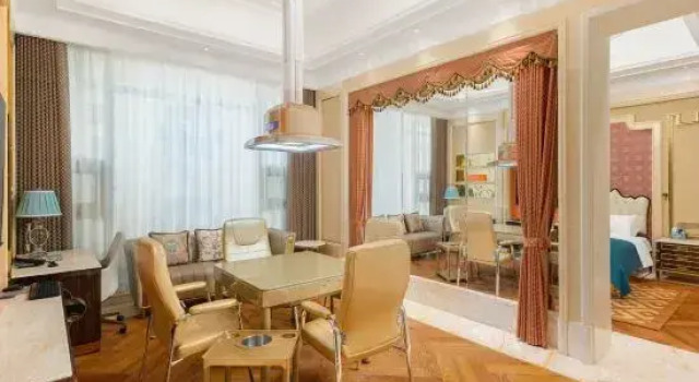 Люкс Luxury Huanyu Palace Hotel