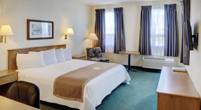 Люкс Standard Lakeview Inns & Suites - Okotoks