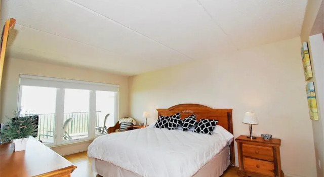 Seville Unit #205 2 Bedroom Condo by RedAwning, Buchen Sie Ferienwohnung Padre Island USA