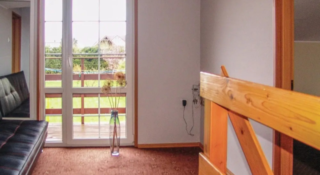 Stunning Home in Ustronie Morskie With 4 Bedrooms and Wifi