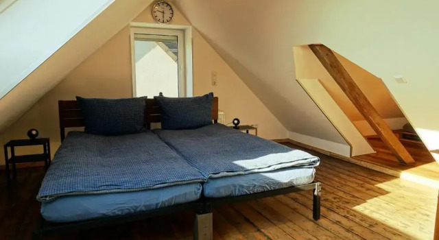 FRANKES CITY SLEEP Maisonette Apartment mit Weitblick, 6 Einzelbetten, Rezervasyon Daire Velbert Kuzey Ren-Vestfalya