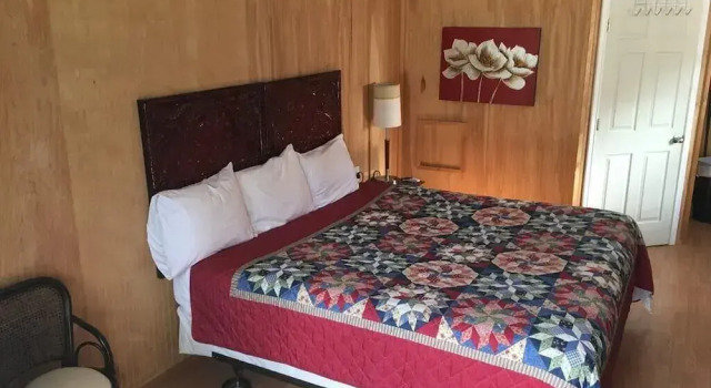 Двухместный номер Deluxe Whispering Creek Lodging & RV Resort