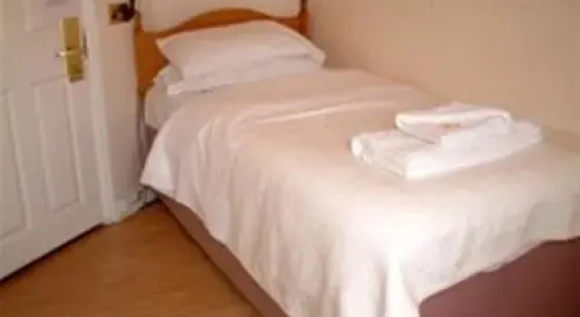 Standard Einzel Zimmer Regent Maritime Hotel