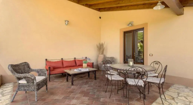 Апартаменты с 3 комнатами Poggio La Croce
