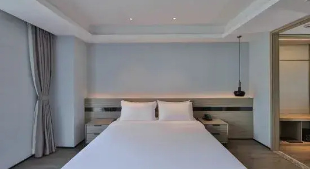 Люкс Deluxe Madison Hotel Suzhou Railway Station