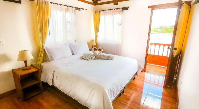 Двухместный номер Standard с балконом Hospederia Villa de los Sáenz