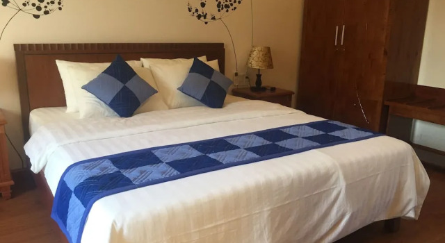 Номер Deluxe с балконом Tra Que Riverside Homestay