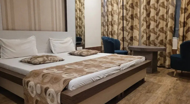 The Aura Grand, Varaa Hotelli Rohtak Haryana