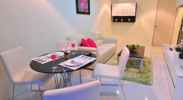 Апартаменты c 1 комнатой с балконом и с красивым видом из окна Royal Kamala Phuket