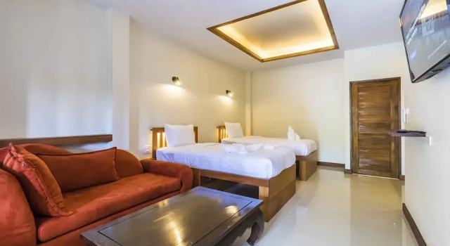 Студия Comfort Wyh Hotel