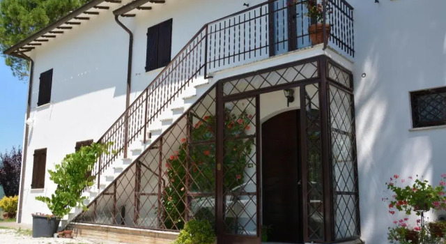 Casale Fusco, Rezervovat Hotel Spoleto Umbrie