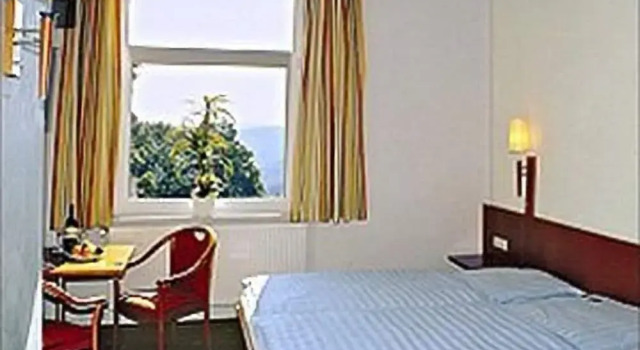Berghotel Stutenhaus, Varaa Hotelli Suhl Thuringian Forest