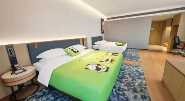 Люкс Tulip Lodj Chengdu – Giant Panda Base & Zoo Branch