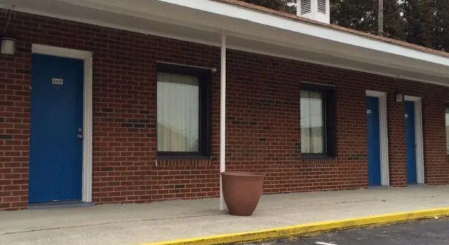 Budget Inn, Prenota Hotel Chester Virginia