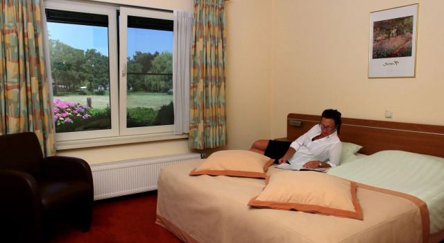 Hotel de Harmonie, Rezerwuj Hotel Hotele w Salland z parkingiem, Parking