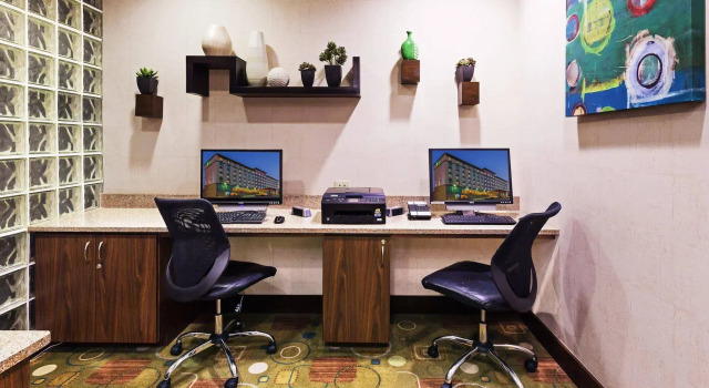 Holiday Inn Express & Suites Fort Worth Downtown by IHG