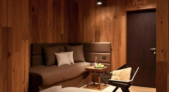 Полулюкс Alexander Charme Hotel