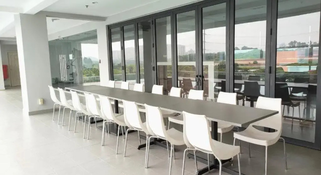 Коттедж 8500SF Roof Top Stay With Private Infinity Pool & Gym Located In Cyberjaya