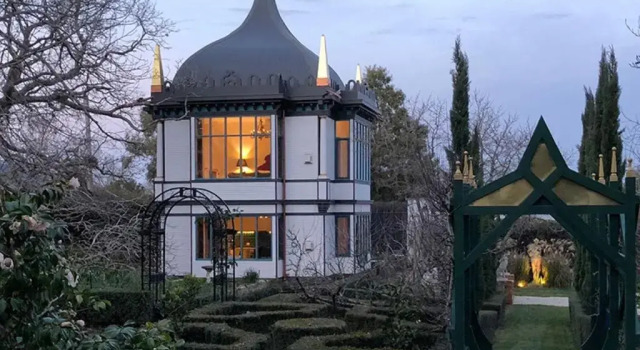 Коттедж Montacute Garden Pavilion
