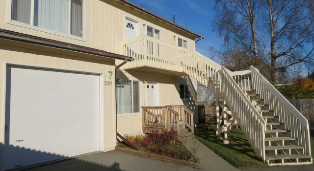 Turnagain Duplex by Welcome Home Rentals, Rezerwuj Hotel Anchorage Alaska