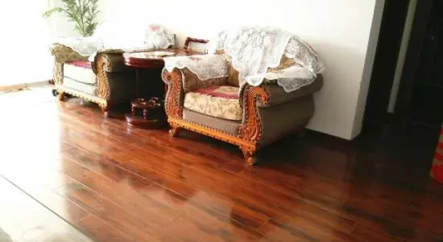 Yijia B&B (Qingdao Jinshatan Branch), Prenota Bed & breakfast Hotel a Shandong con parcheggio, Parcheggio