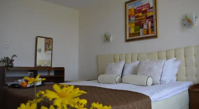 Двухместный номер Standard с балконом и с красивым видом из окна Sunshine Pearl Hotel